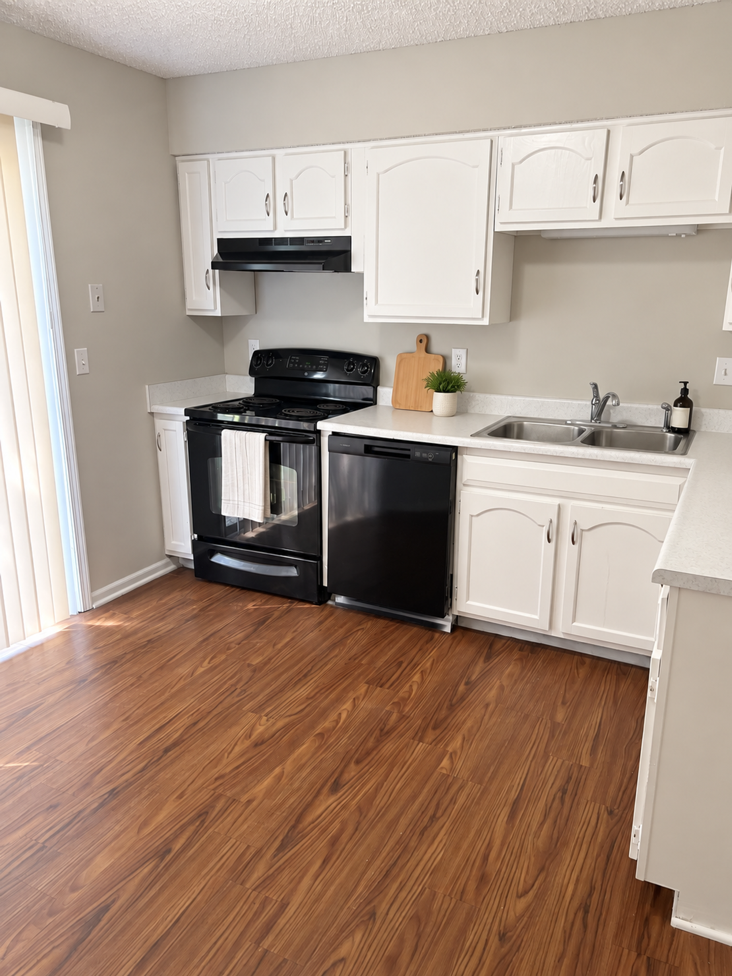 Nieman Park Townhomes 5 of 8
