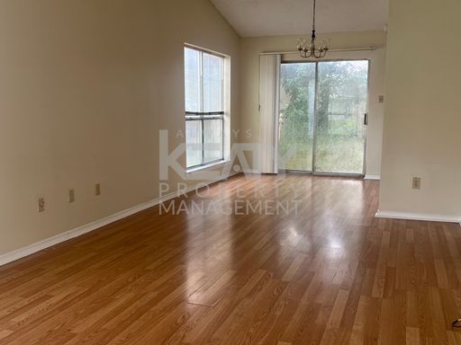2 Bedroom, 2 Bathroom House