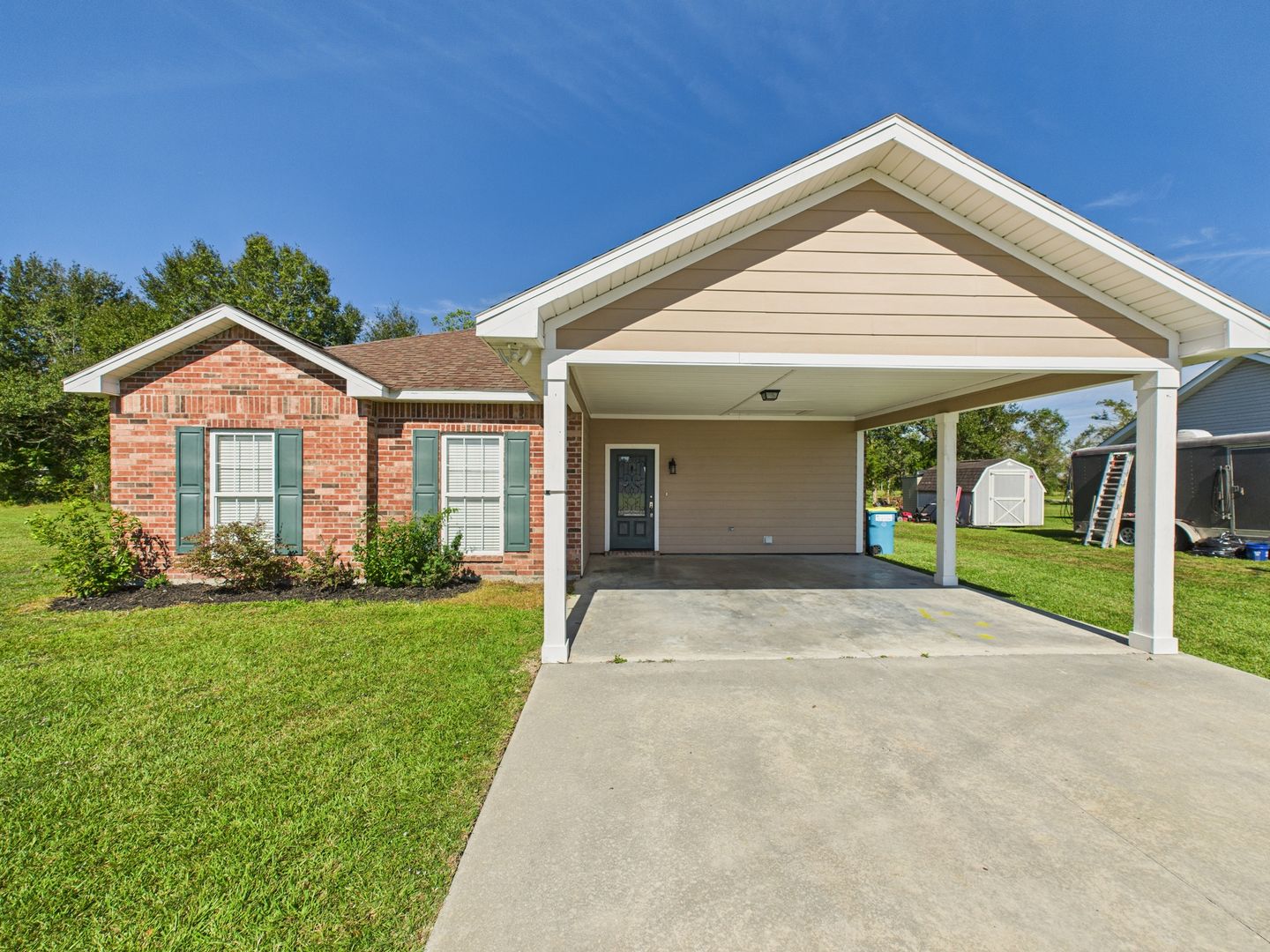 Breaux Bridge House: 1013 Gleaux Drive