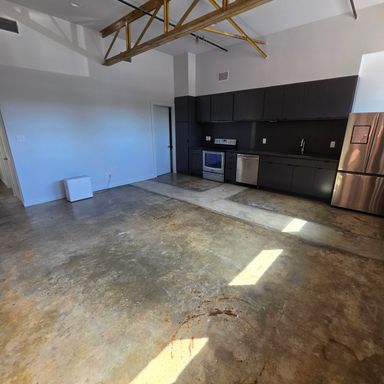COMING SOON! 2 bed/ 2 bath unit! – photo 1