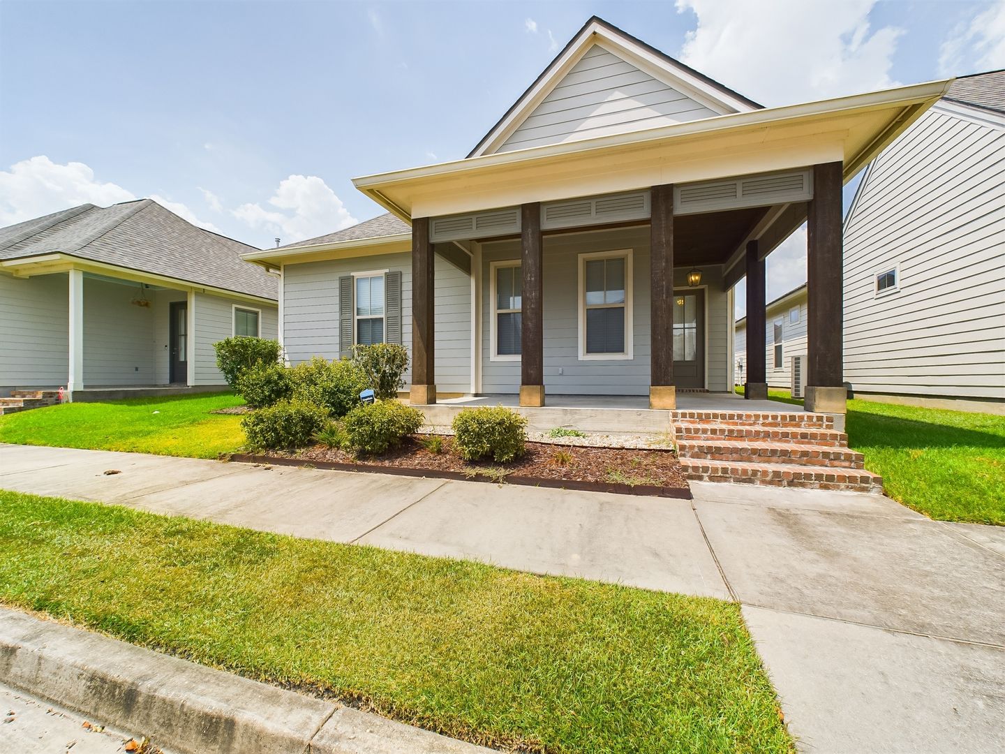 Youngsville House: 117 Harvey Cay Lane