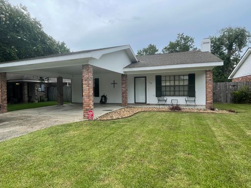 COMING SOON! Adorable home in Lafayette! – photo 1