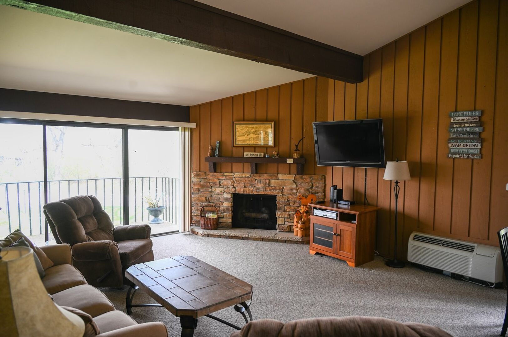 Lake Geneva House: 10-02 Zurich Ct