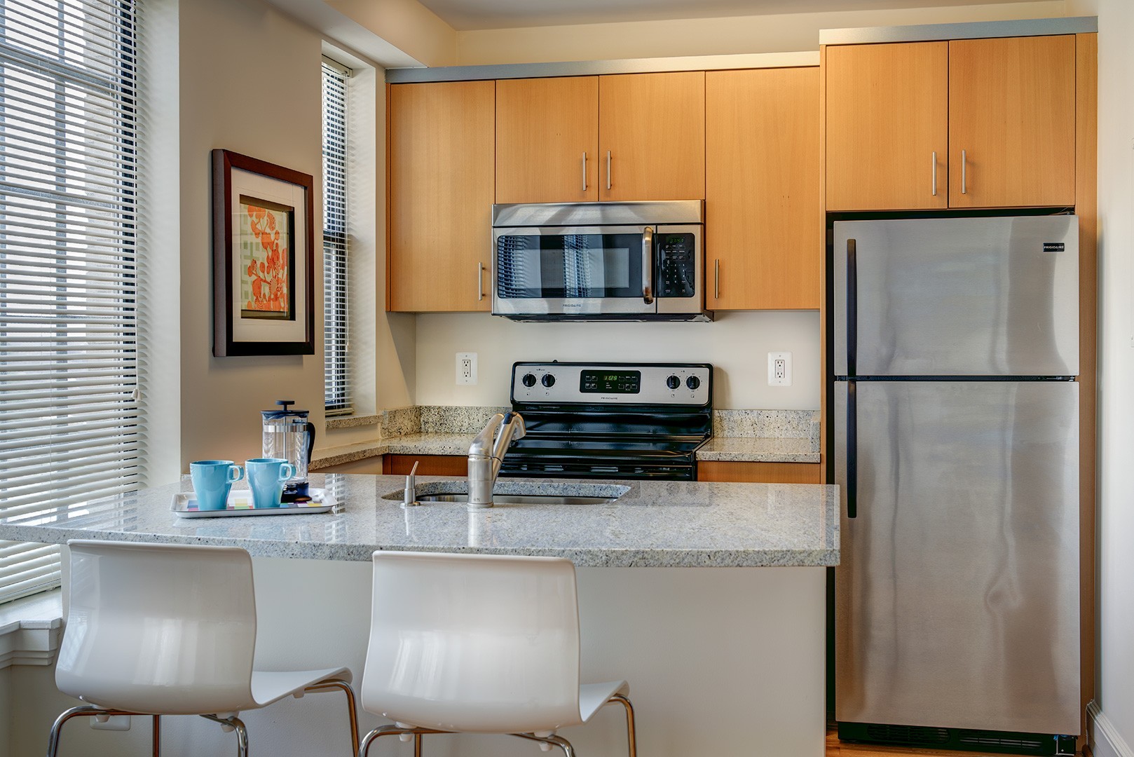 Washington Apartment: 2000 Connecticut Avenue, NW