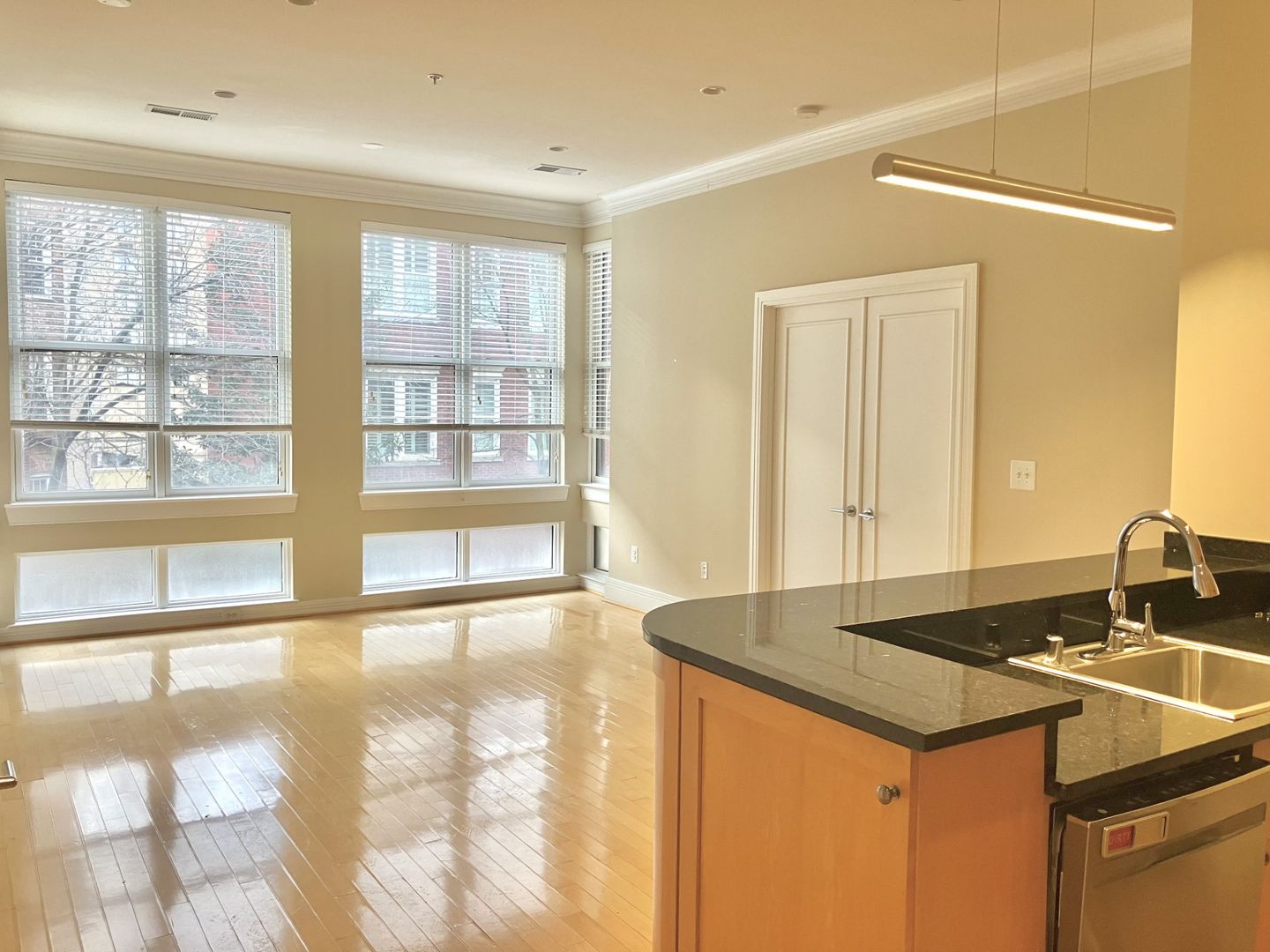 Washington Apartment: 1515 O Street, NW