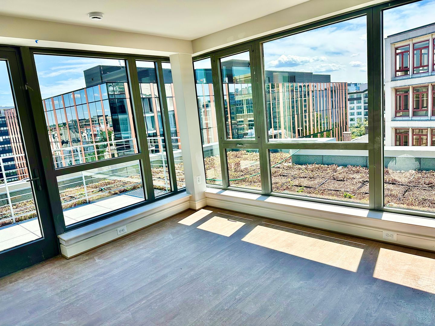 WASHINGTON Apartment: 1650 O STREET, NW