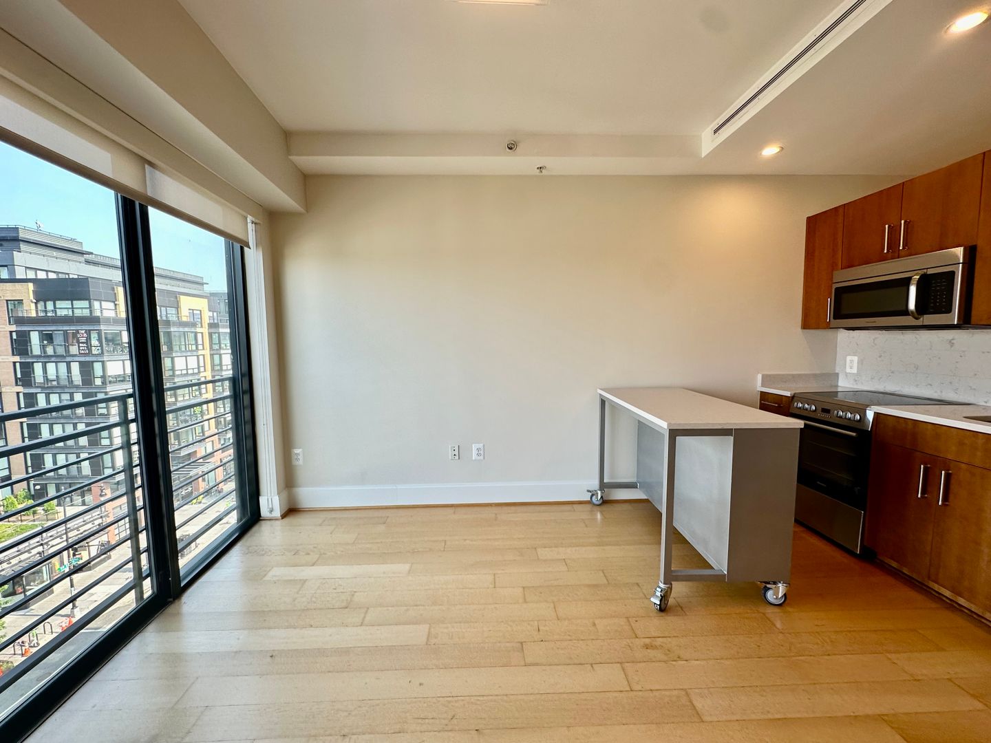 Washington Apartment: 1919 14th Street, NW