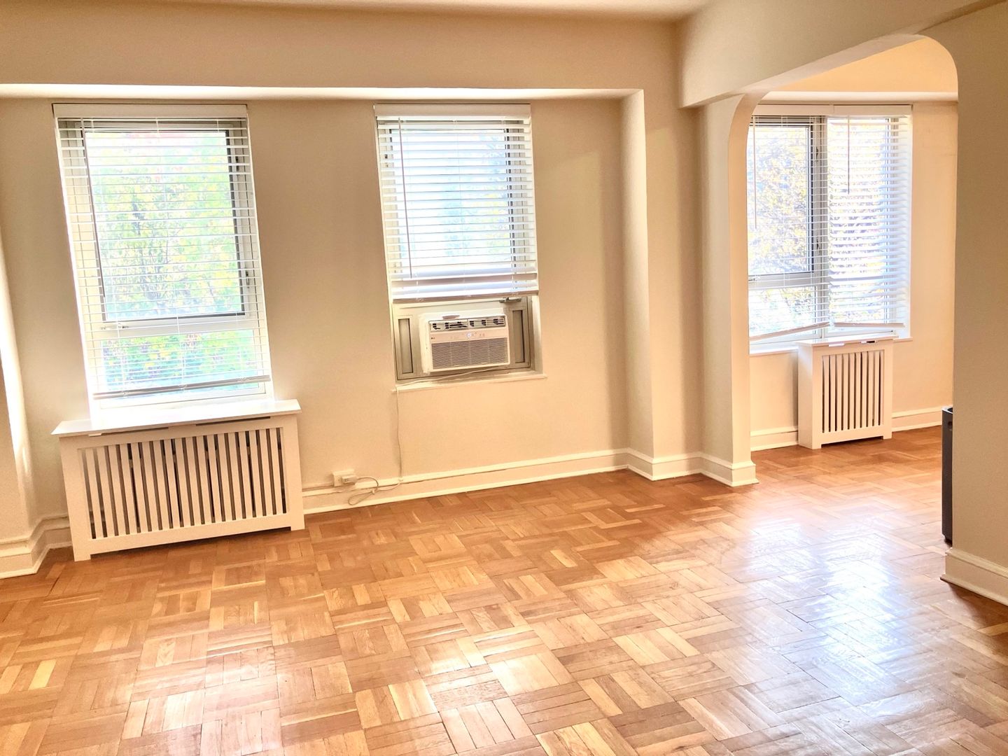 Washington Apartment: 2745 29th Street, NW