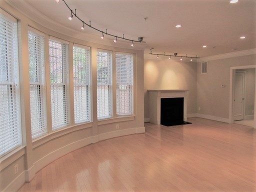 Washington Apartment: 1515 O Street, NW