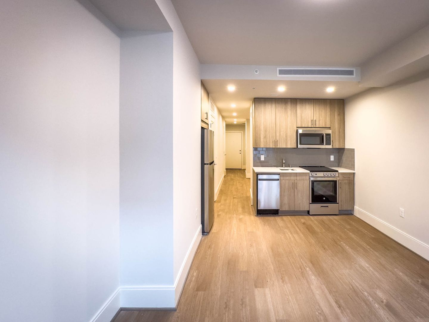 Washington Apartment: 3220 Prospect Street, NW
