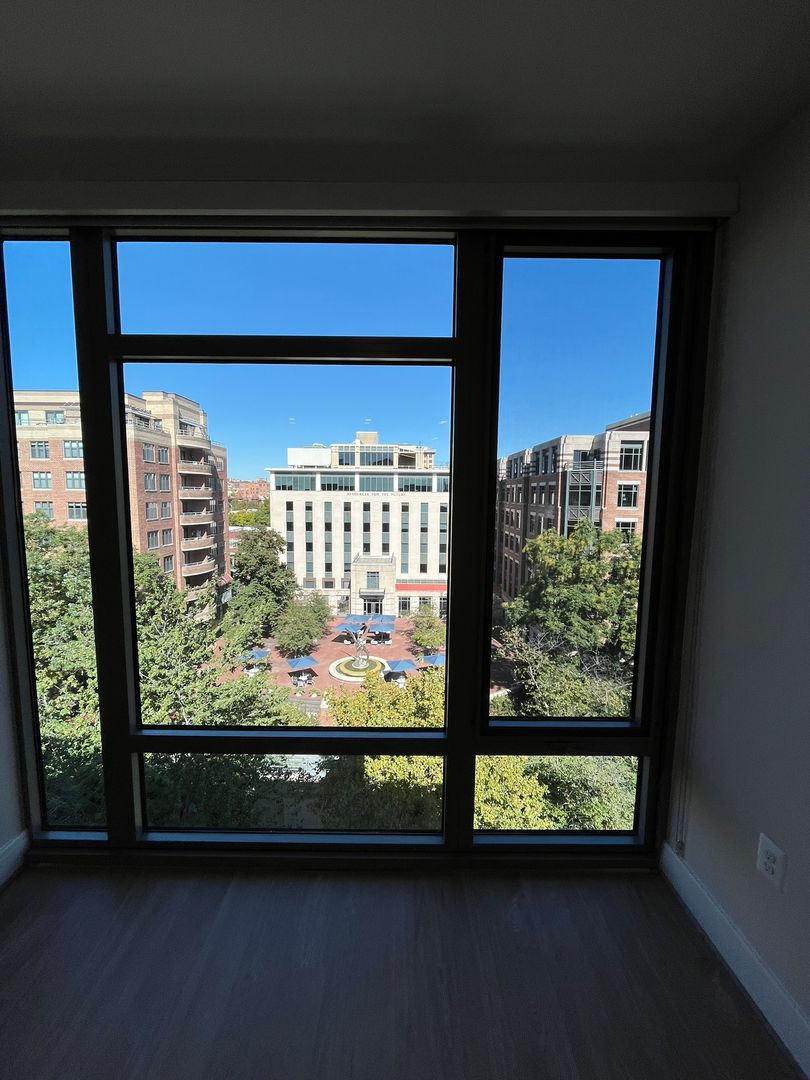 WASHINGTON Apartment: 1650 O STREET, NW