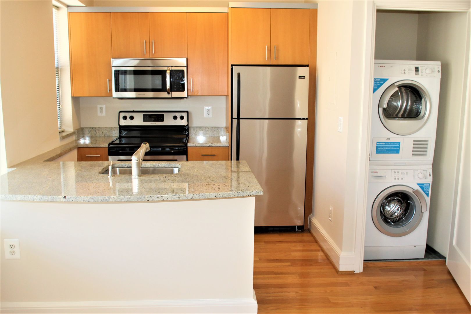 Washington Apartment: 2000 Connecticut Avenue, NW