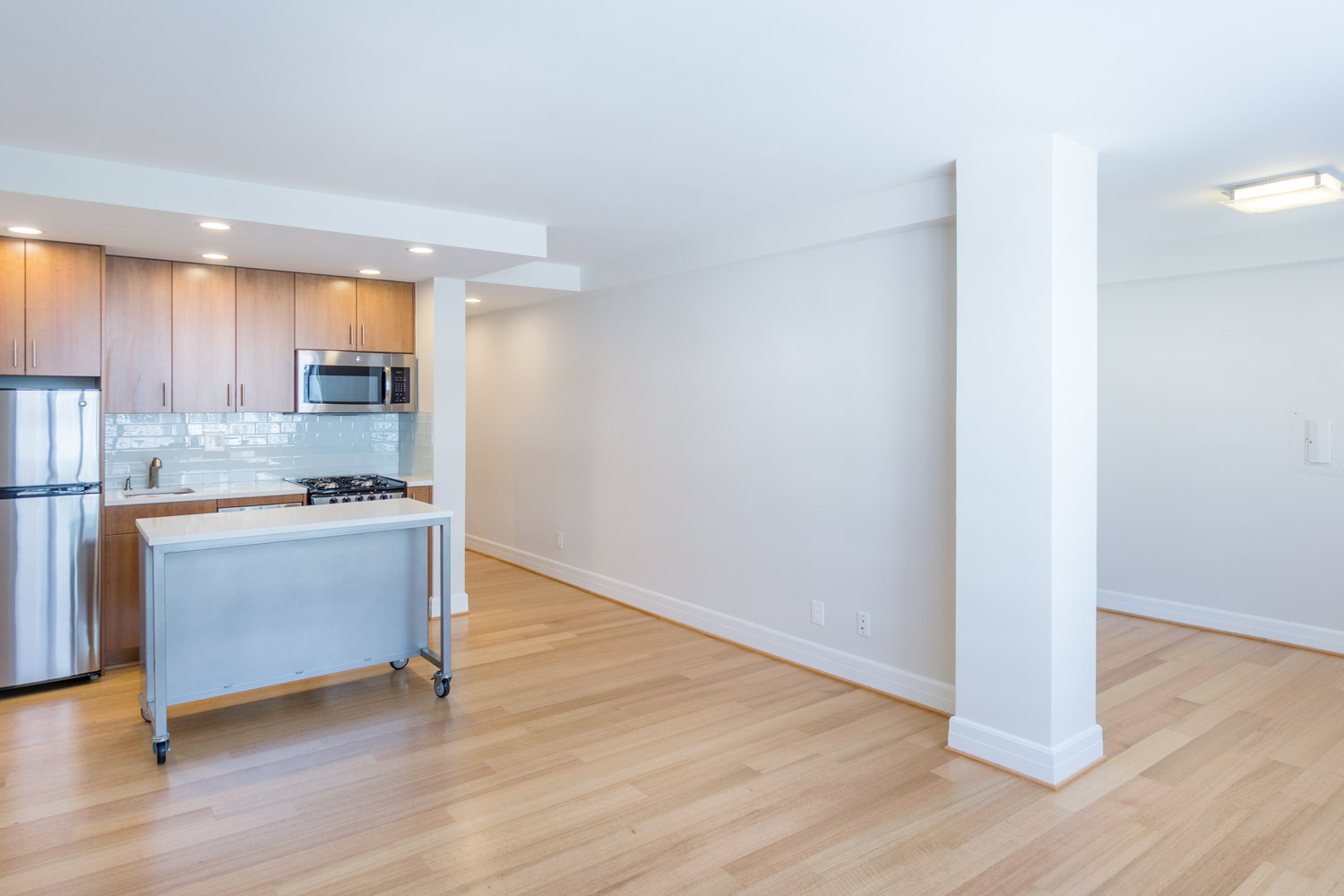 Washington Apartment: 1112 M Street, NW