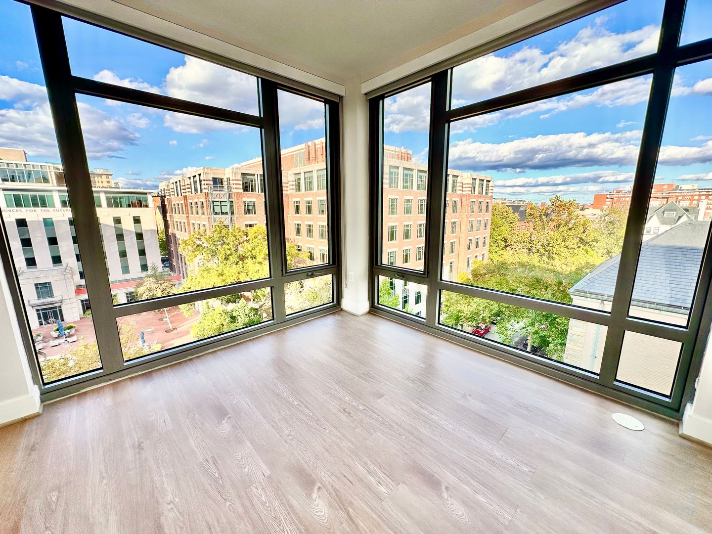 WASHINGTON Apartment: 1650 O STREET, NW
