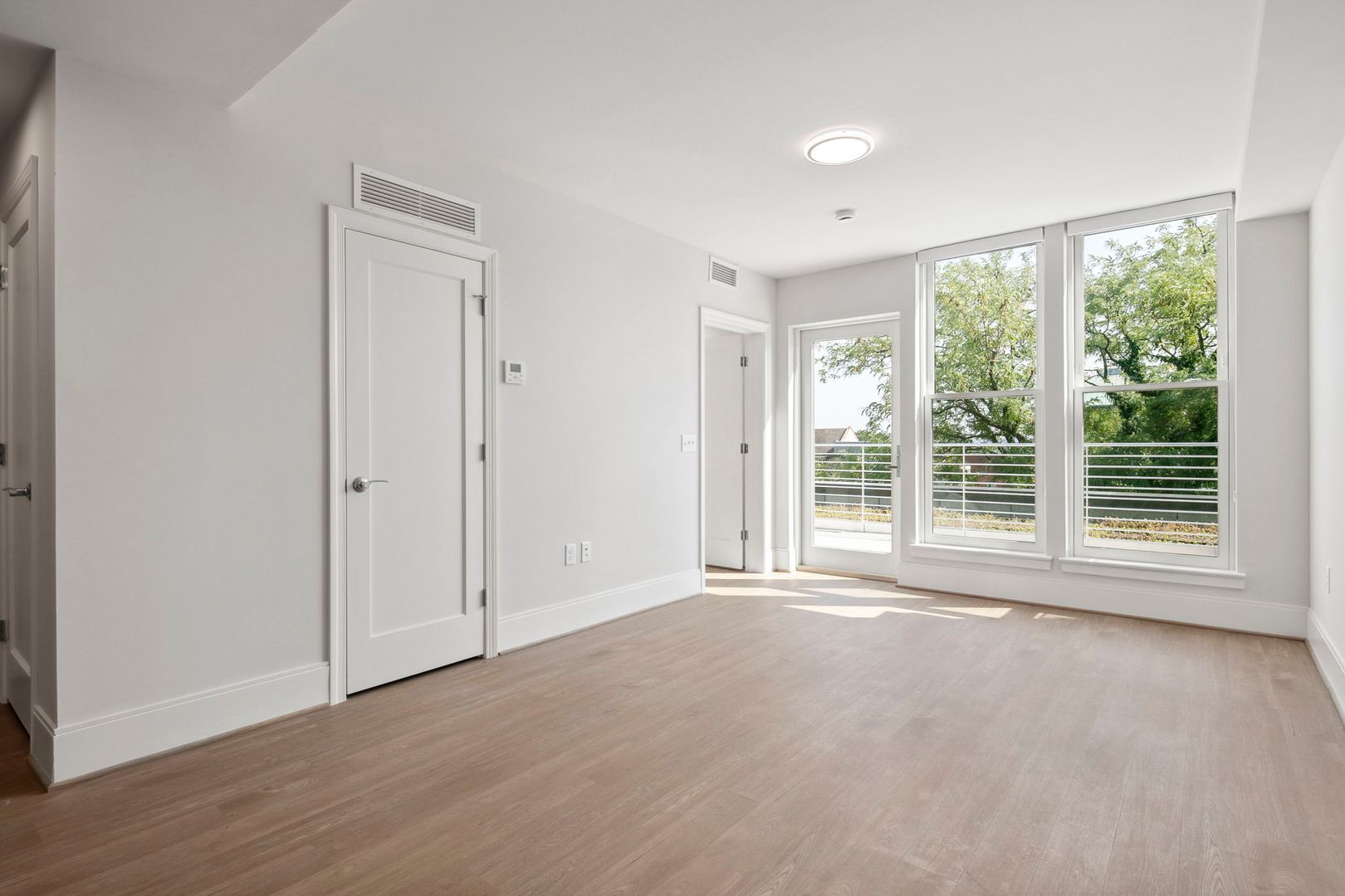 Washington Apartment: 3220 Prospect Street, NW