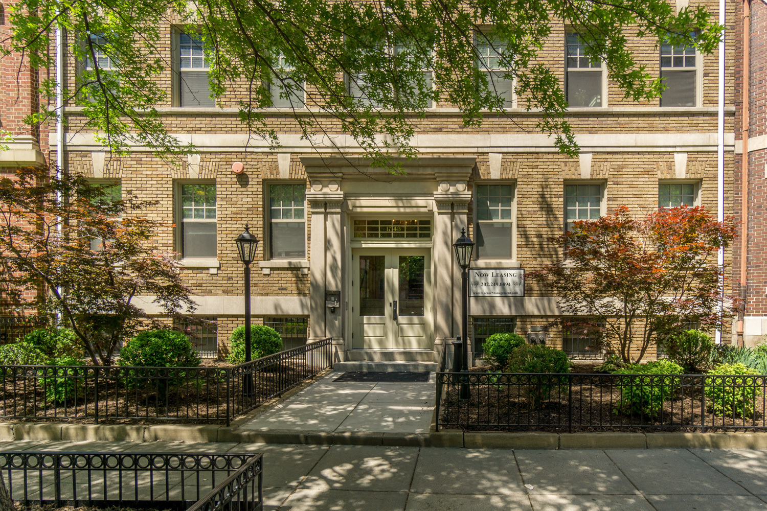 Washington Apartment: 1743 P Street, NW