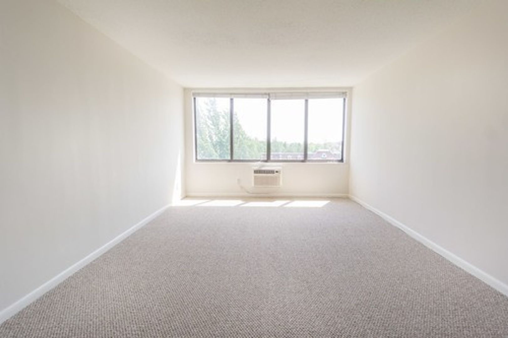 Washington Apartment: 3300 16th Street, NW