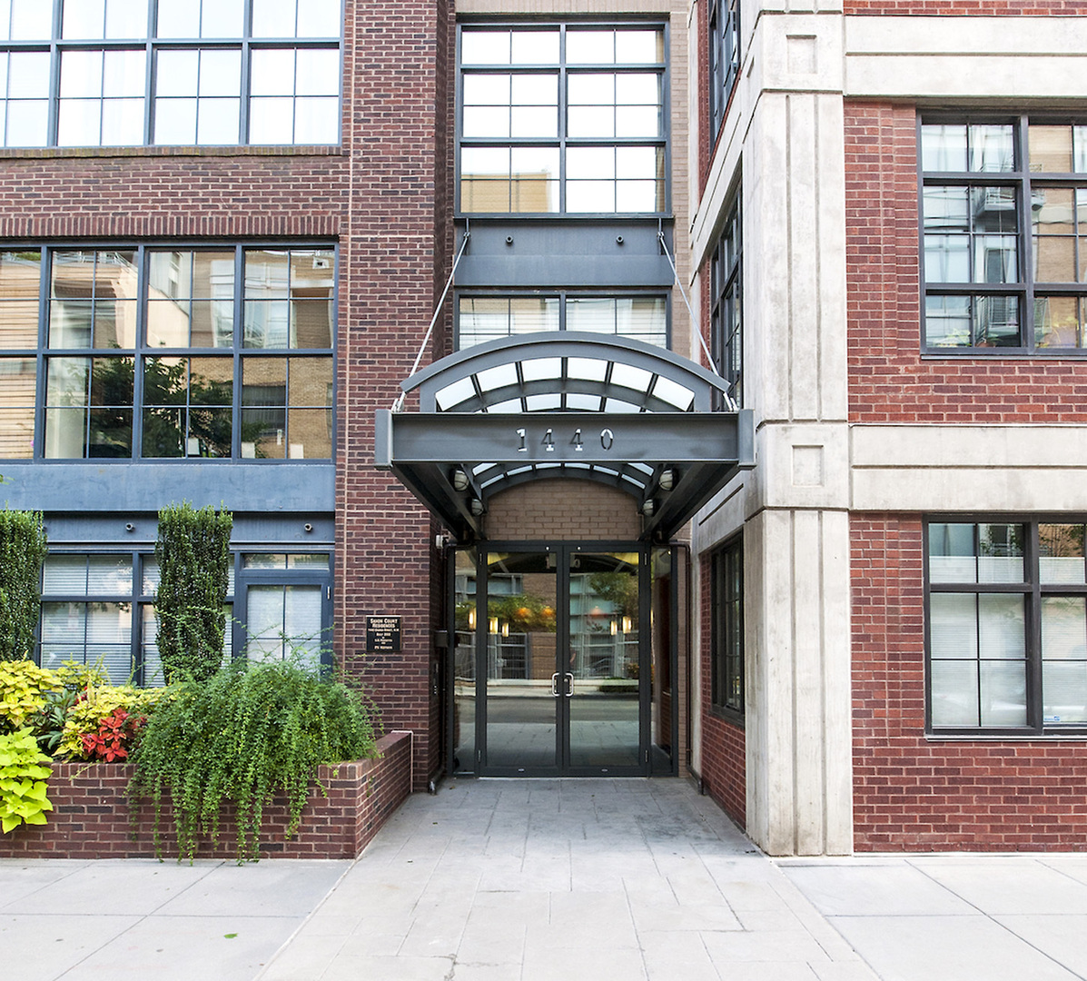 Washington Apartment: 1730 New Hampshire Ave