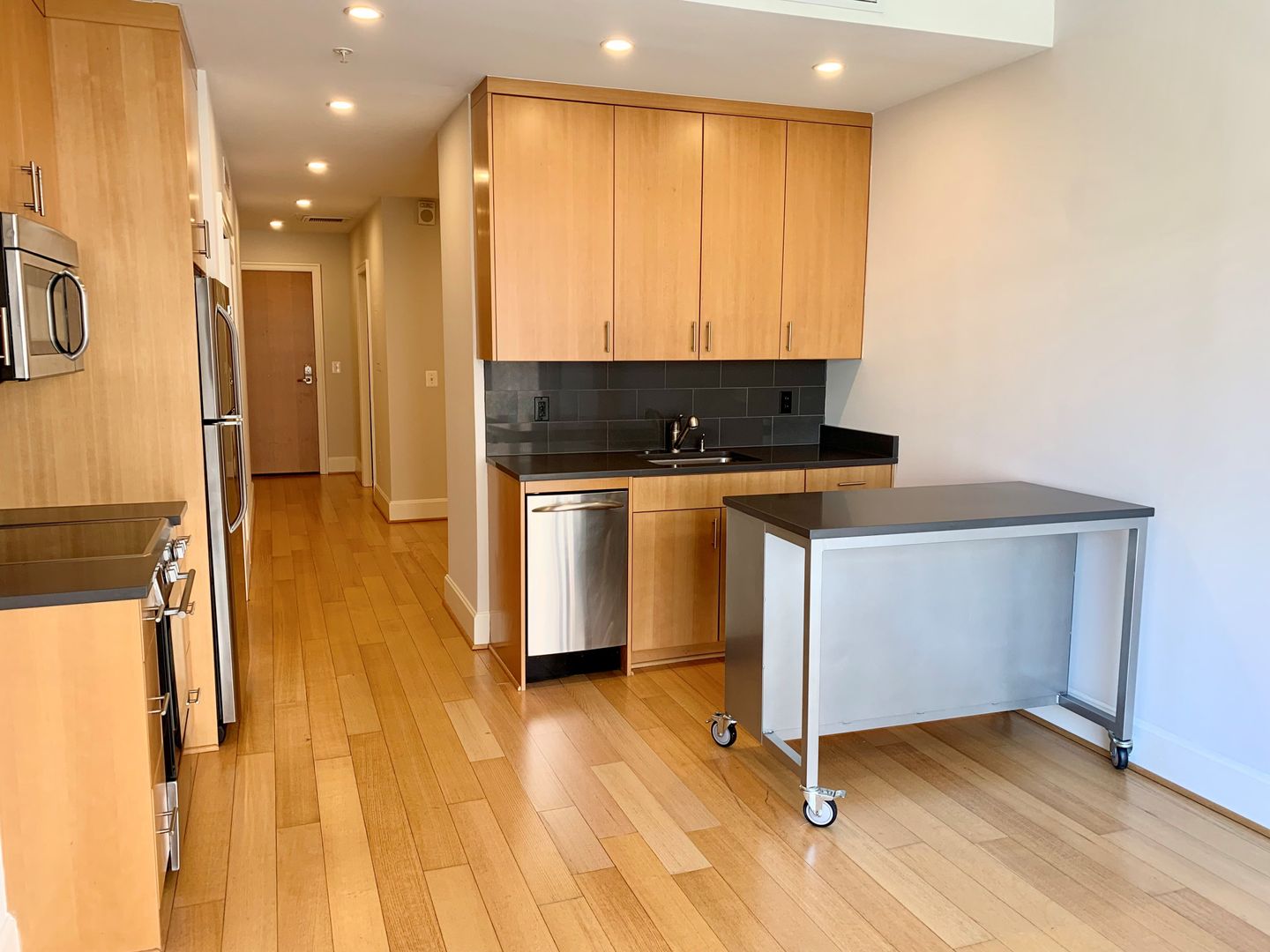 Washington Apartment: 1355 17th Street, NW