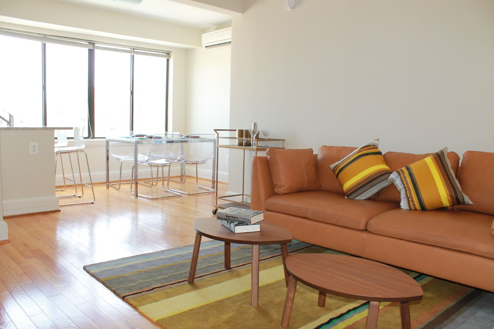 Washington Apartment: 2000 Connecticut Avenue, NW