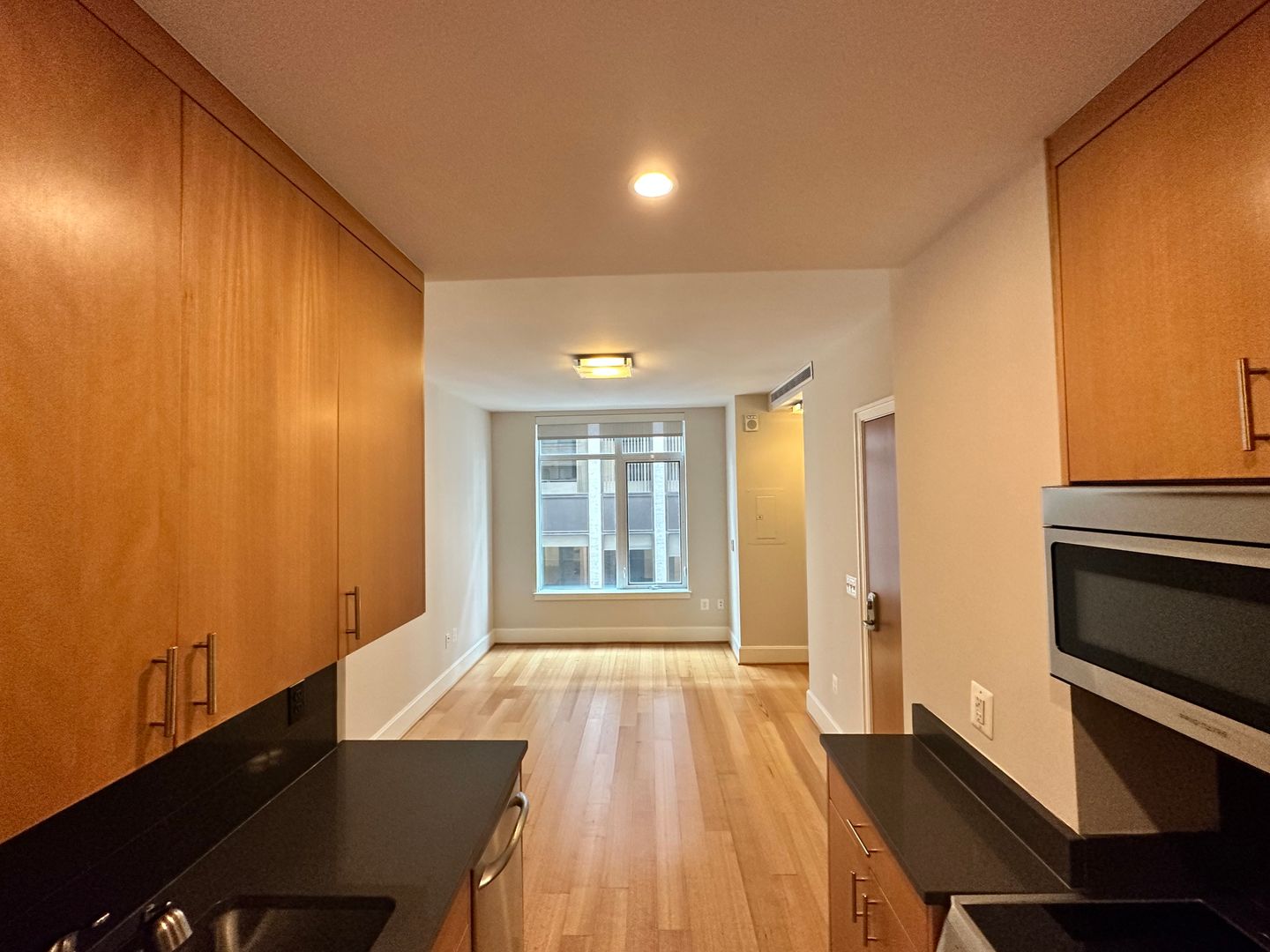 Washington Apartment: 1355 17th Street, NW