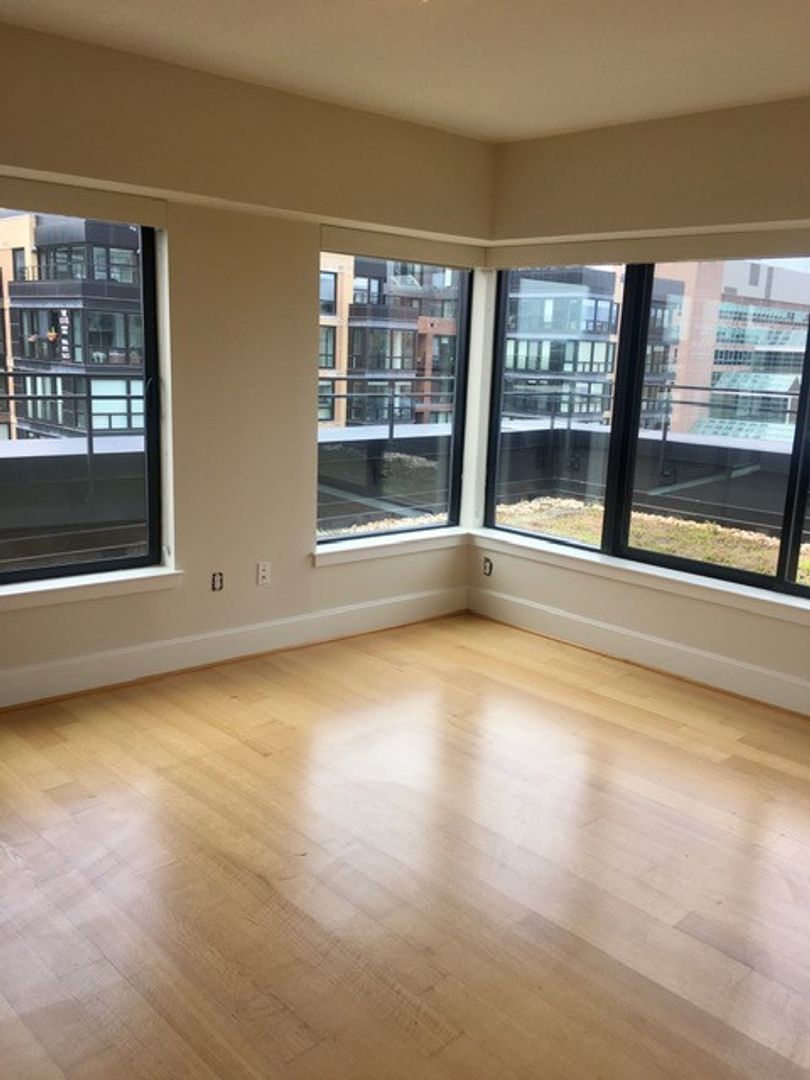 Washington Apartment: 1919 14th Street, NW