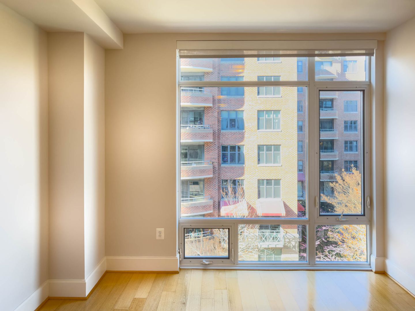 Washington Apartment: 1355 17th Street, NW