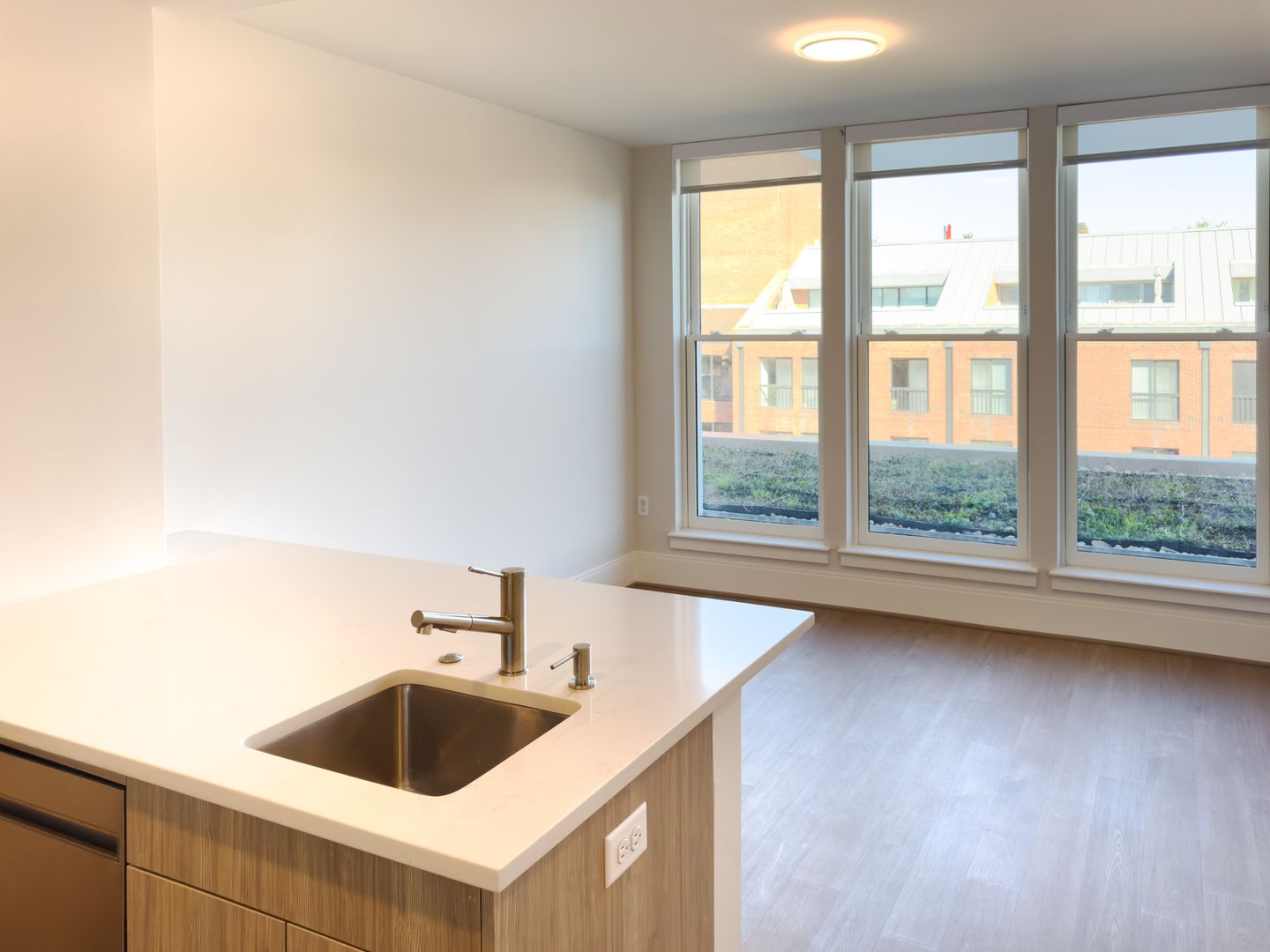 Washington Apartment: 3220 Prospect Street, NW