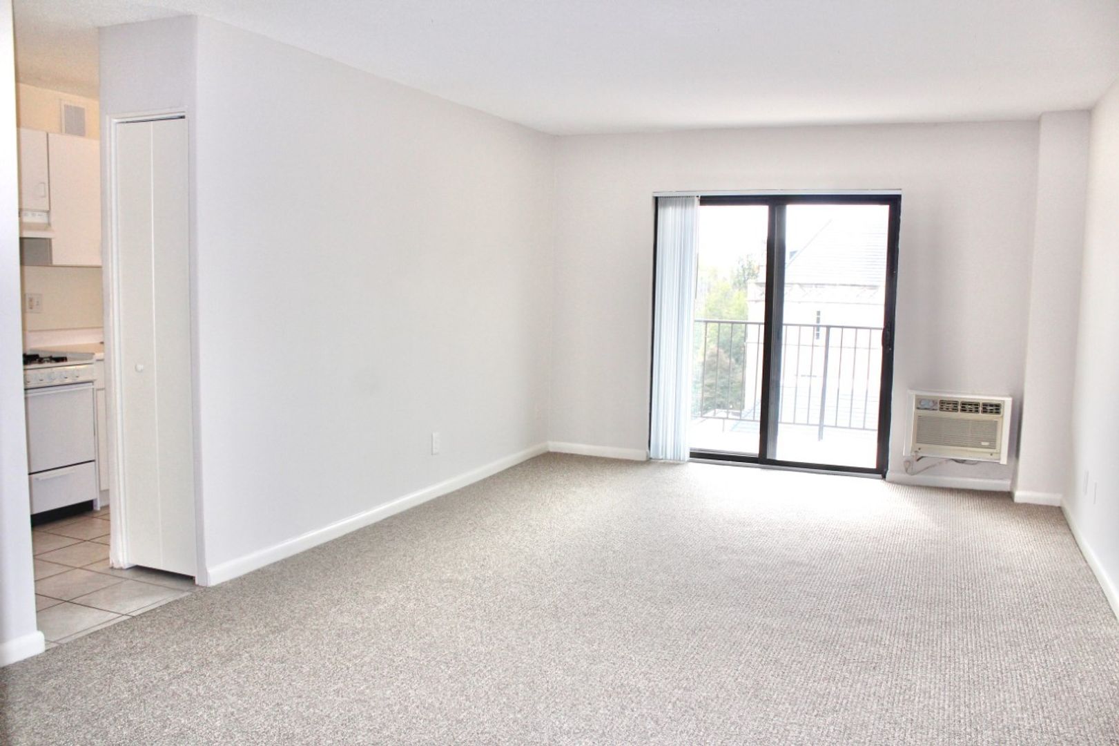 Washington Apartment: 3300 16th Street, NW