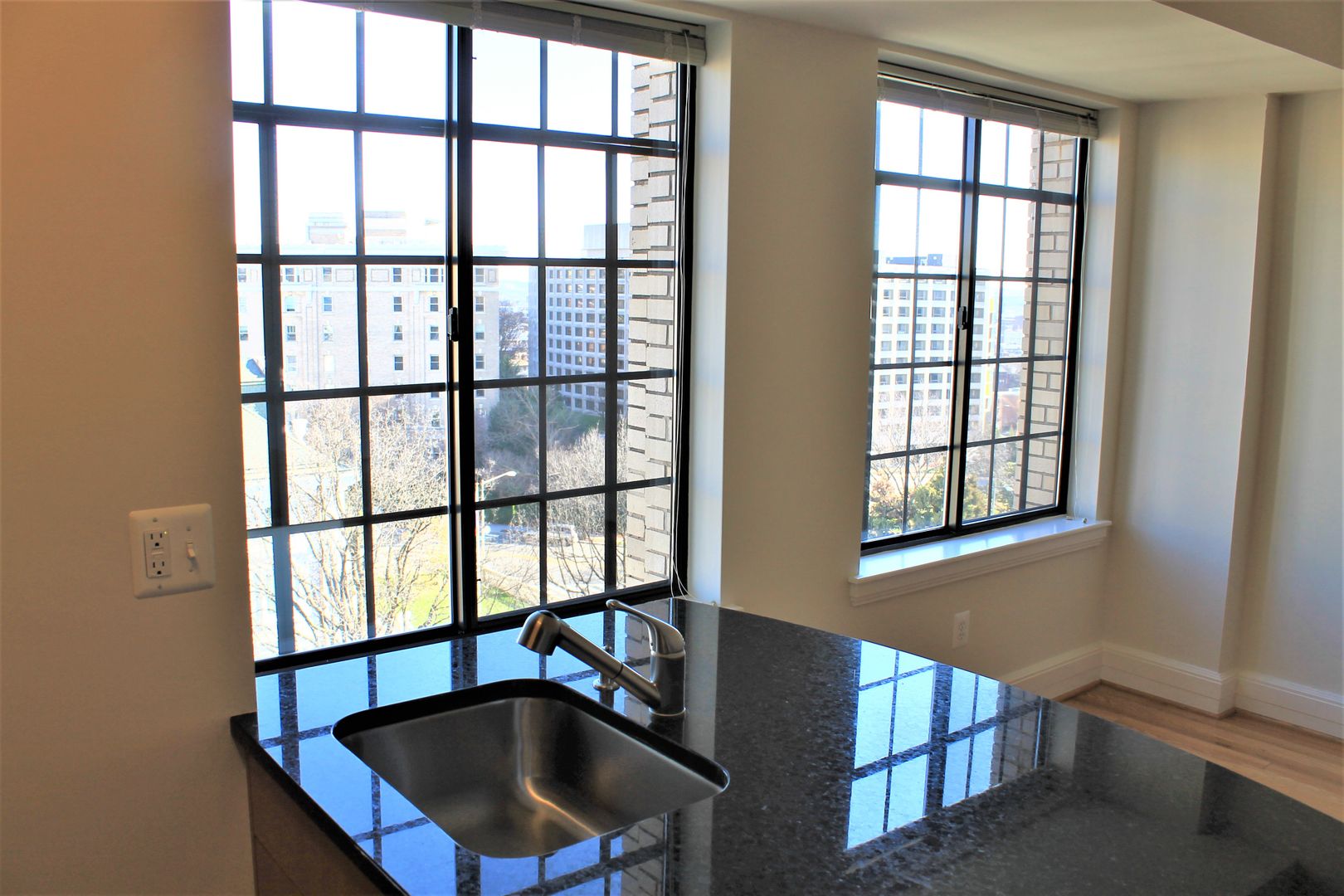 Washington Apartment: 2000 Connecticut Avenue, NW