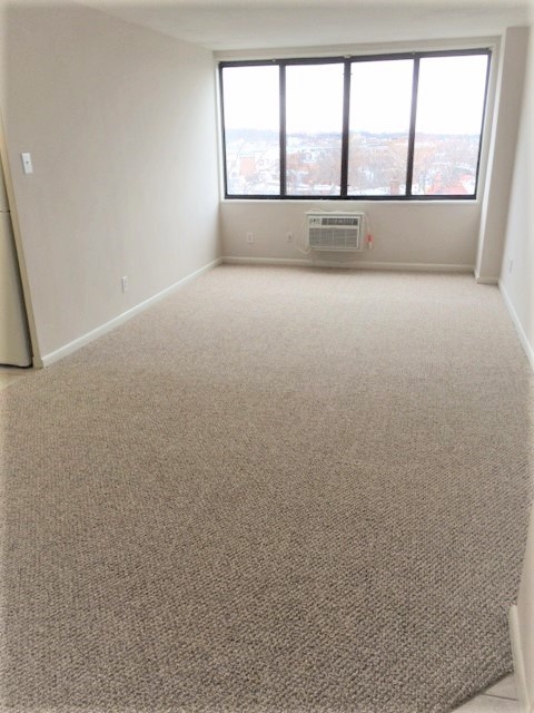 Washington Apartment: 3300 16th Street, NW