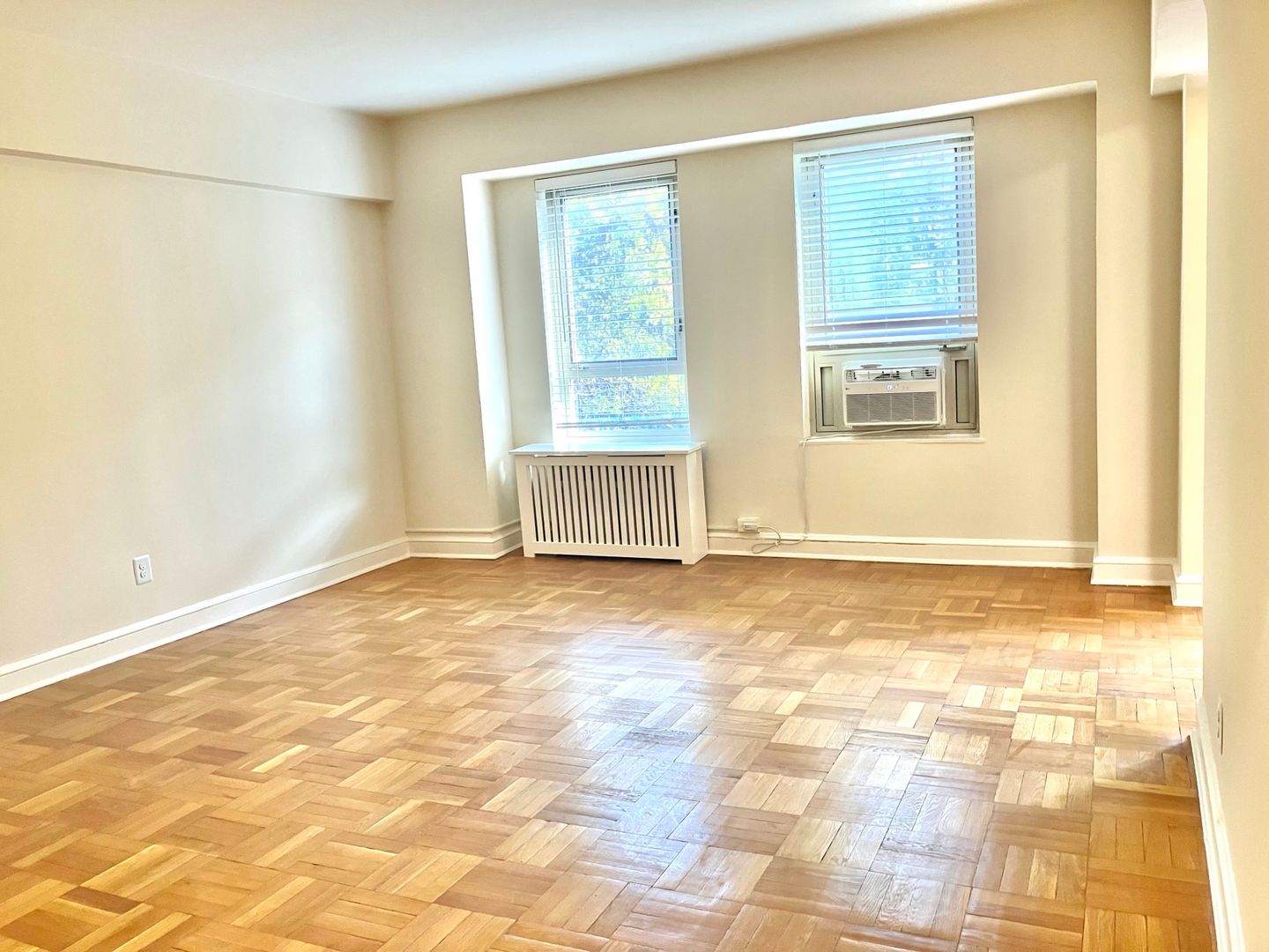 Washington Apartment: 2745 29th Street, NW
