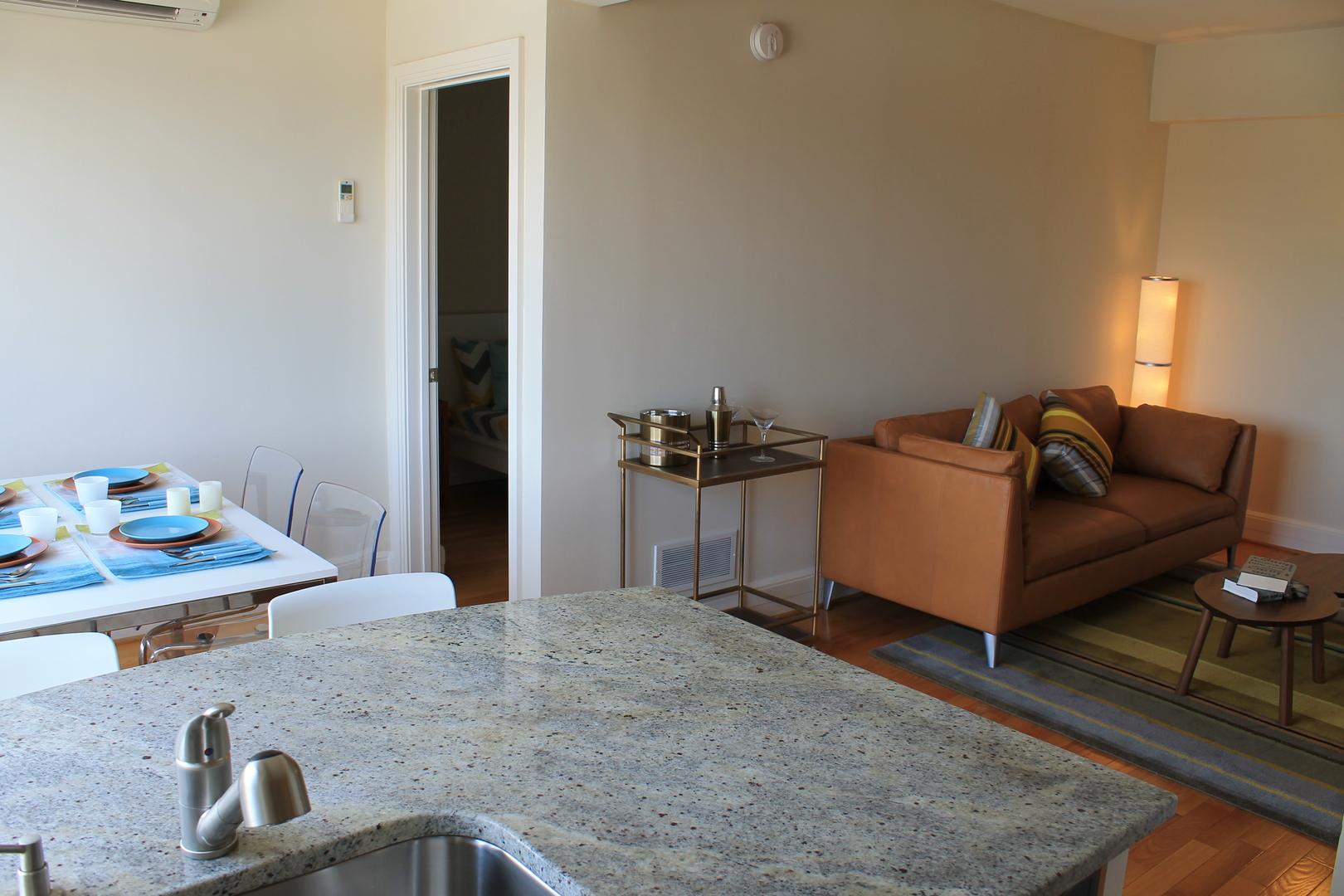 Washington Apartment: 2000 Connecticut Avenue, NW