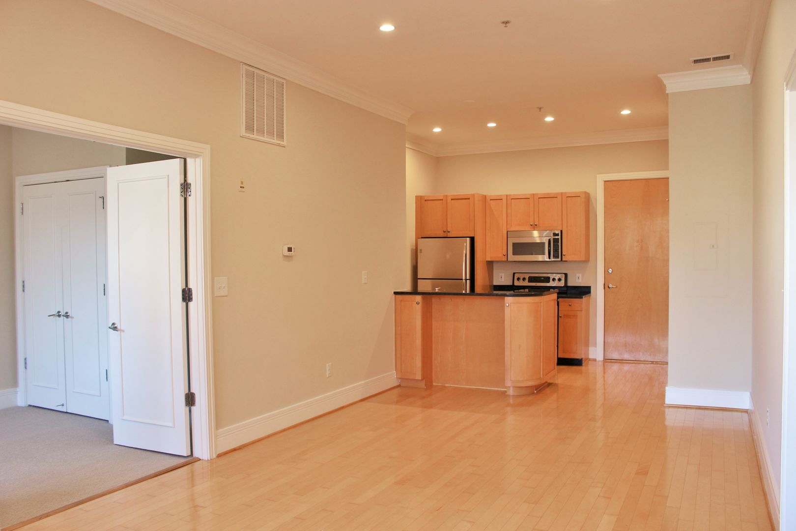 Washington Apartment: 1515 O Street, NW