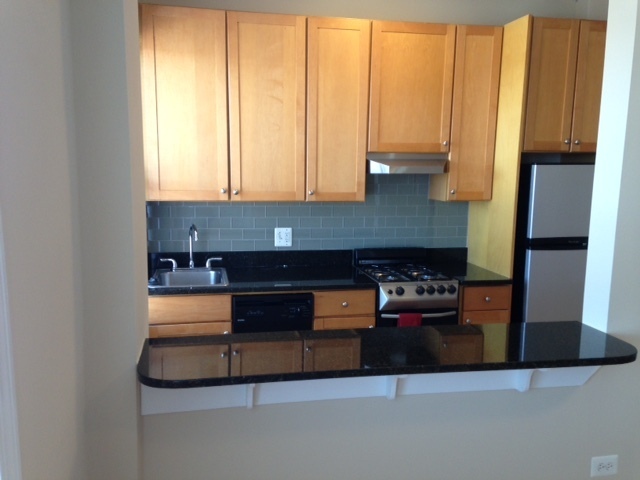 Washington Apartment: 1825-1833 New Hampshire Avenue, NW