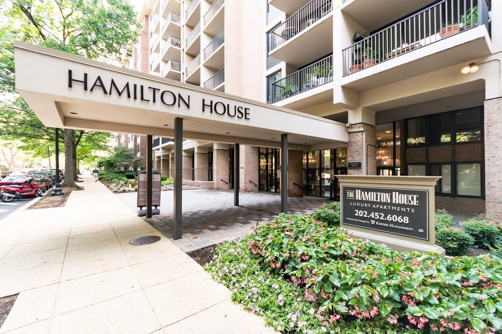 Washington Apartment: 1255 New Hampshire Avenue