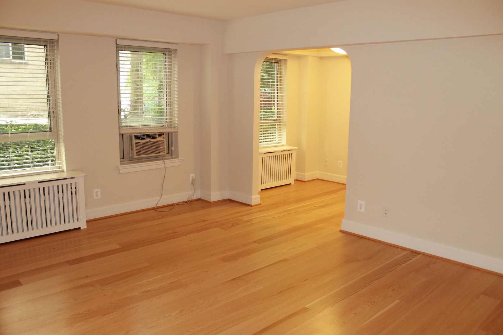 Washington Apartment: 2745 29th Street, NW