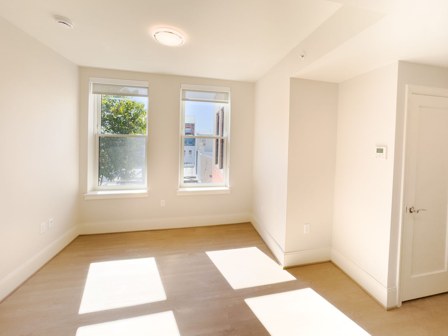 Washington Apartment: 3220 Prospect Street, NW