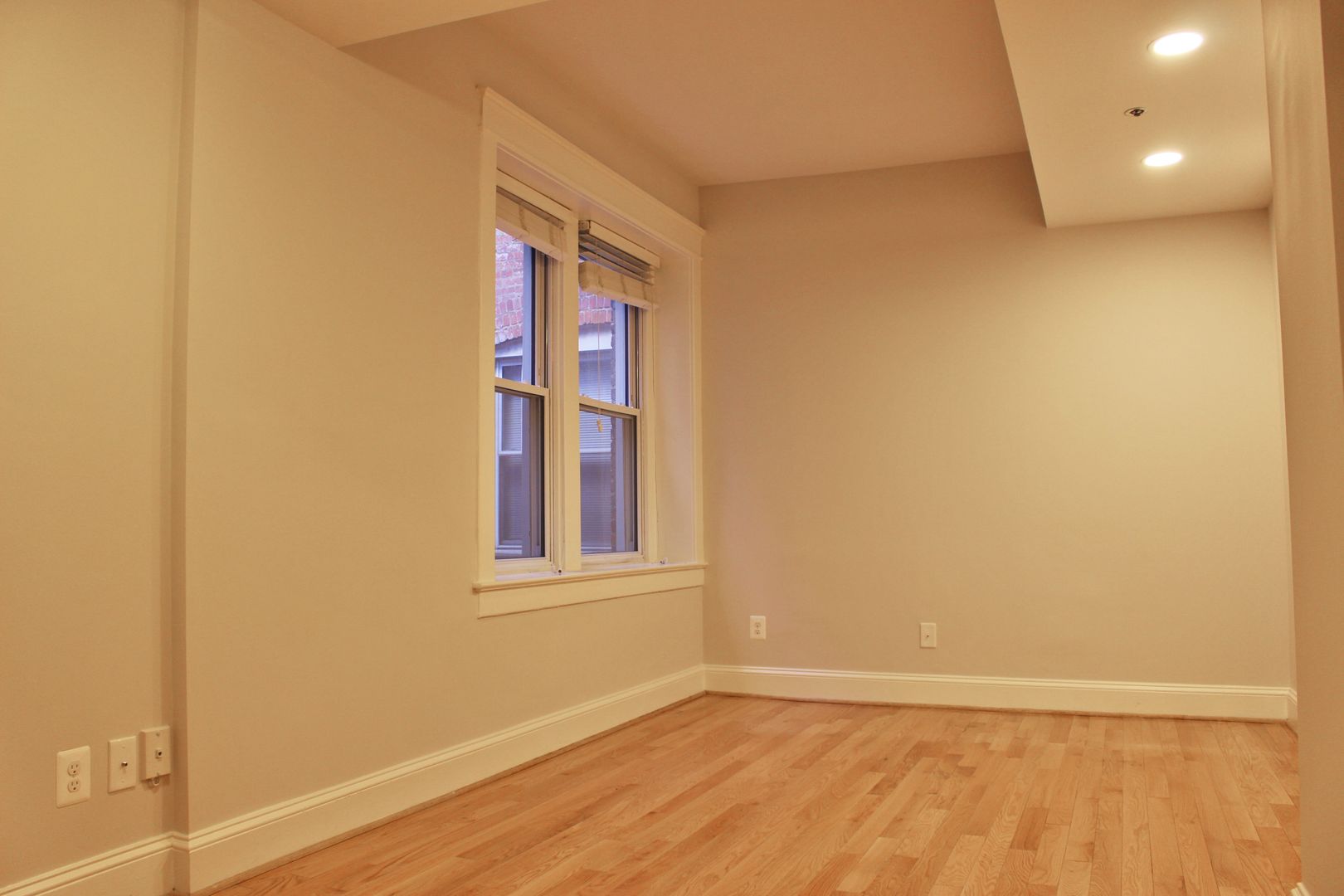 Washington Apartment: 1743 P Street, NW