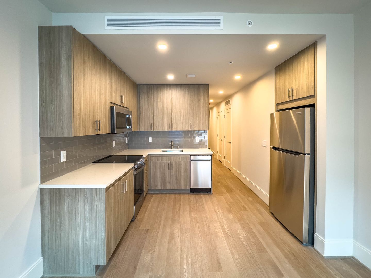 Washington Apartment: 3220 Prospect Street, NW