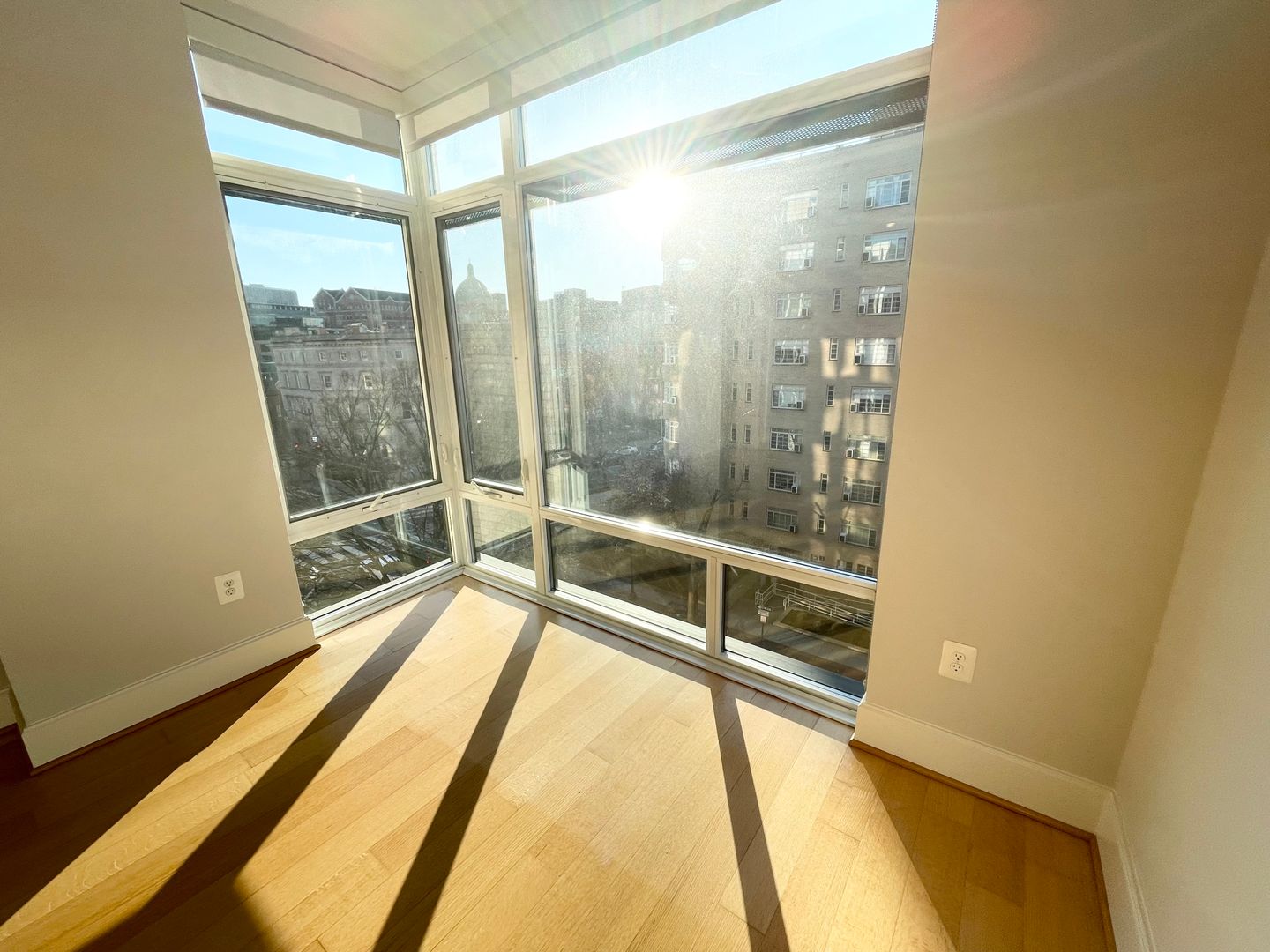 Washington Apartment: 1355 17th Street, NW