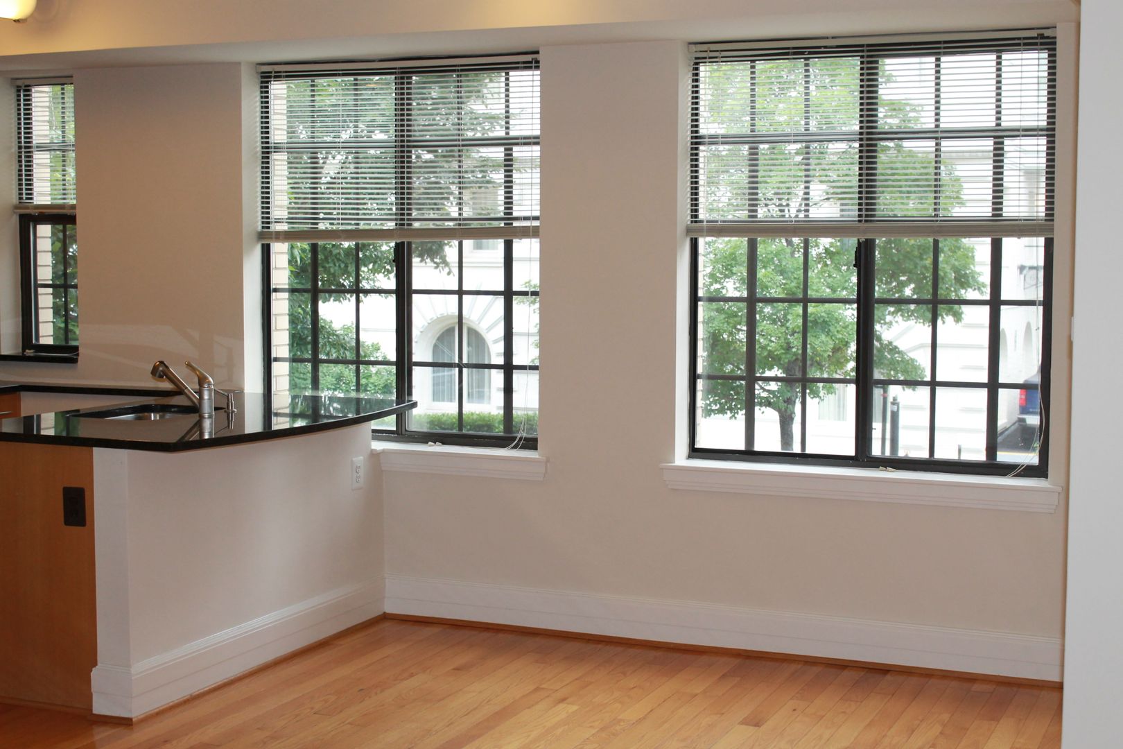 Washington Apartment: 2000 Connecticut Avenue, NW