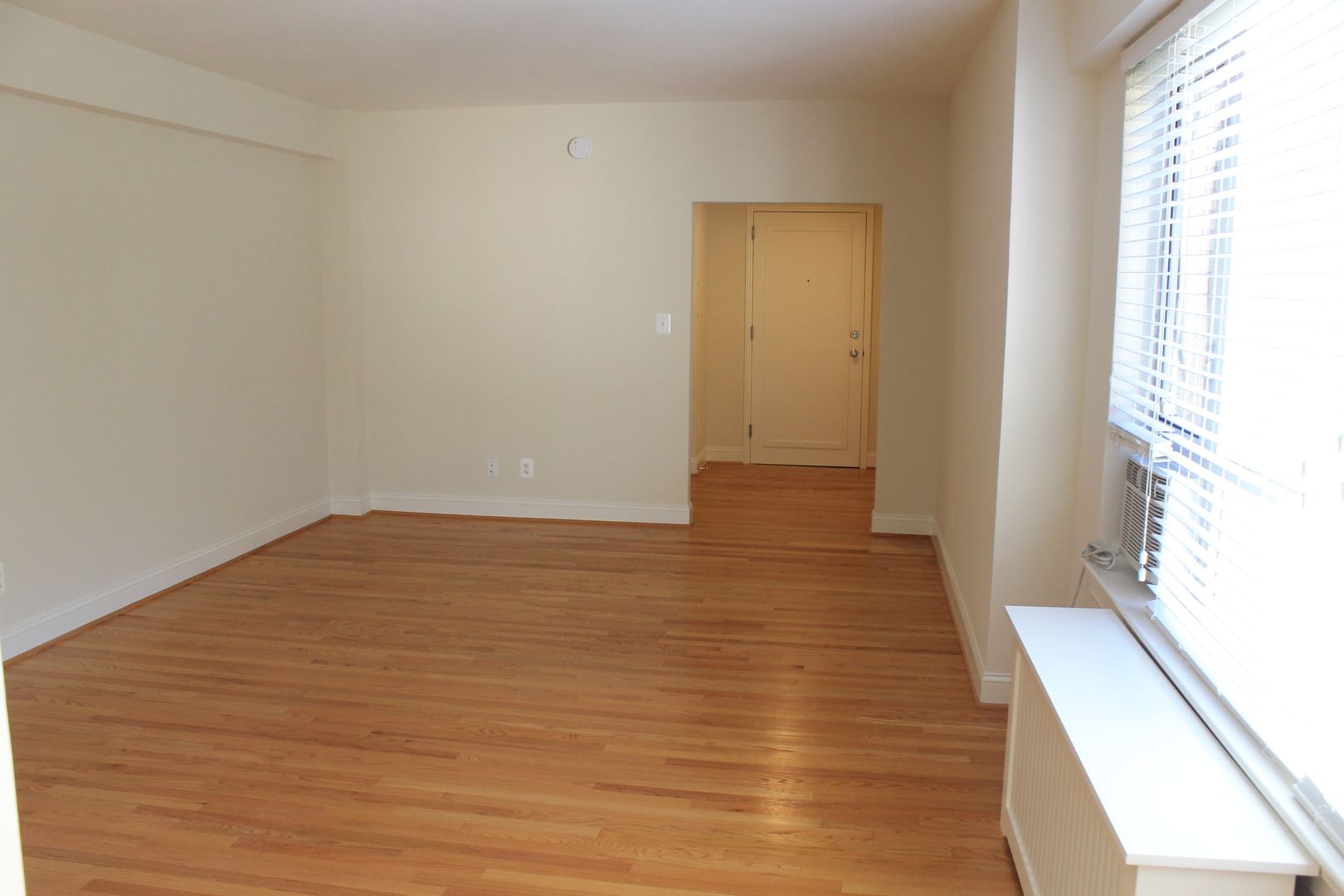 Washington Apartment: 2745 29th Street, NW