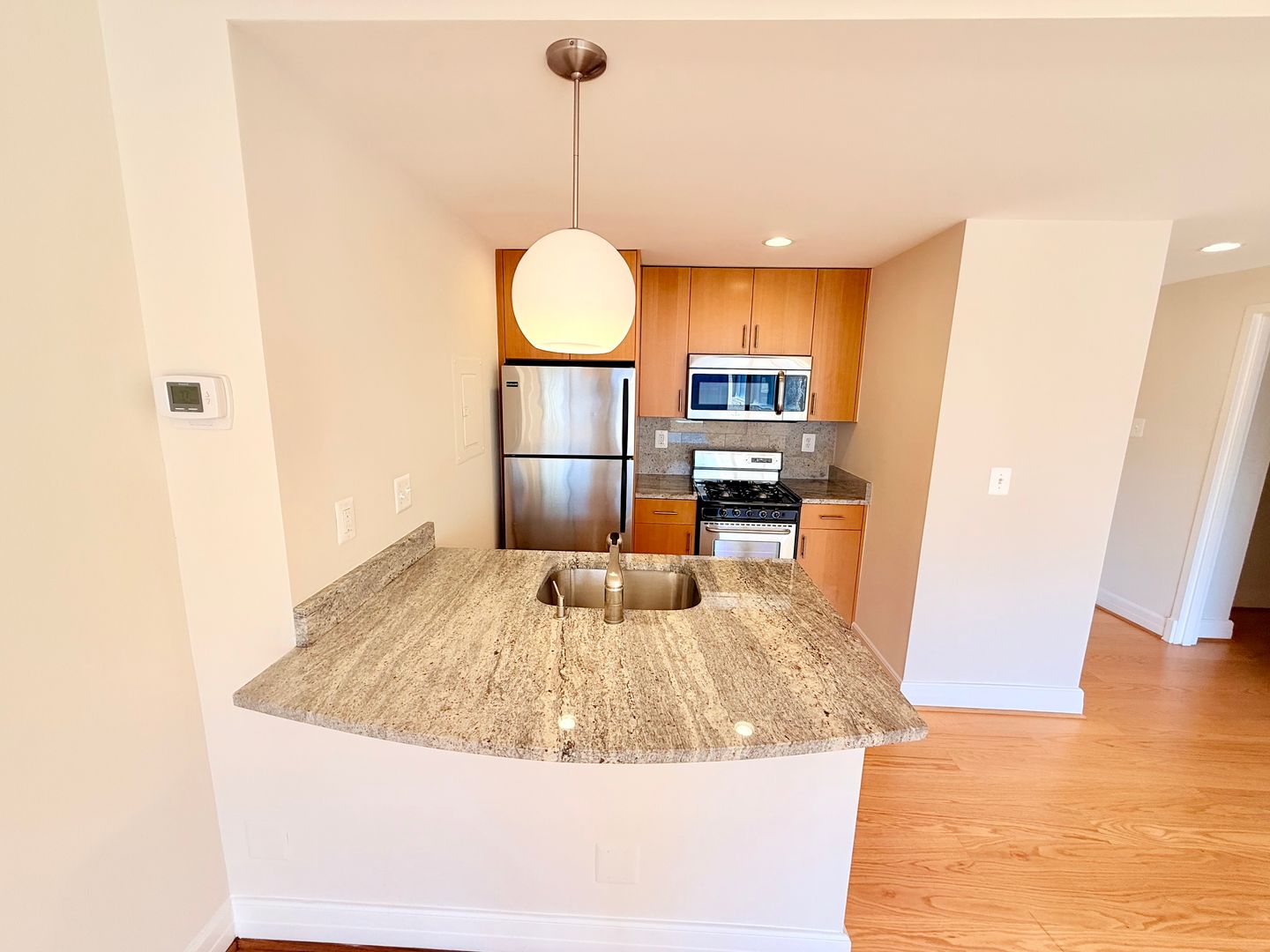 Washington Apartment: 1255 New Hampshire Avenue