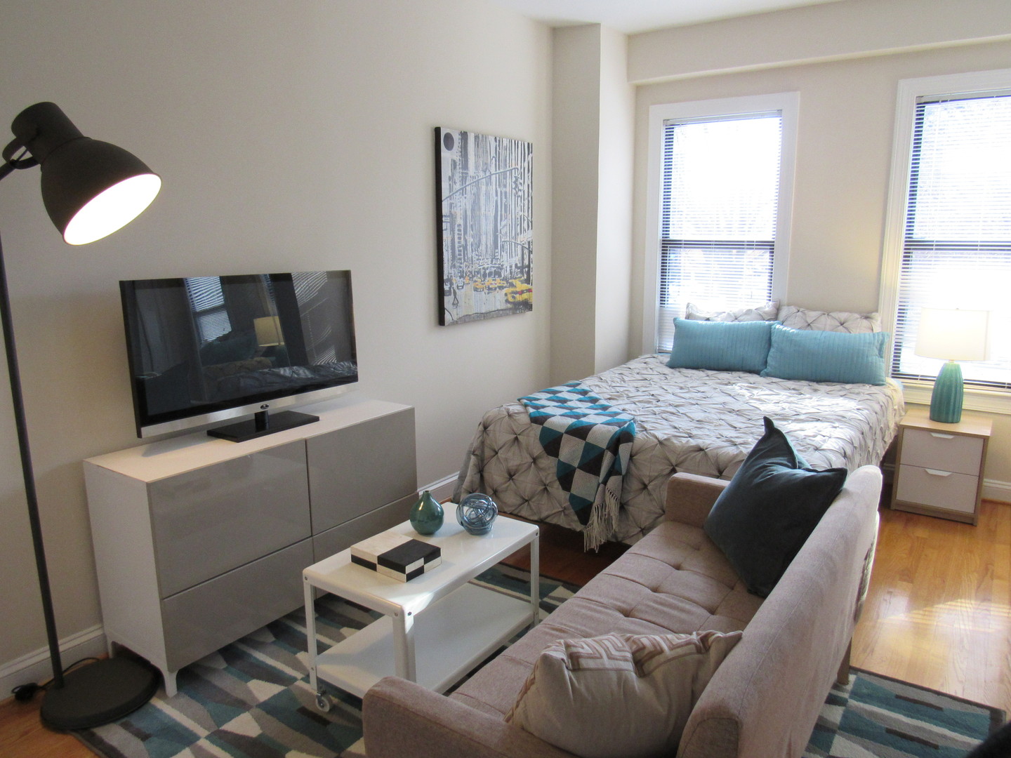 Washington Apartment: 1825-1833 New Hampshire Avenue, NW