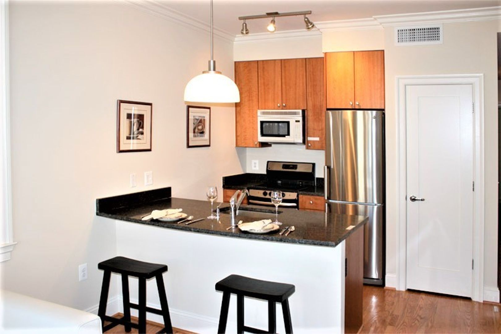 Washington Apartment: 2110 19th Street, NW