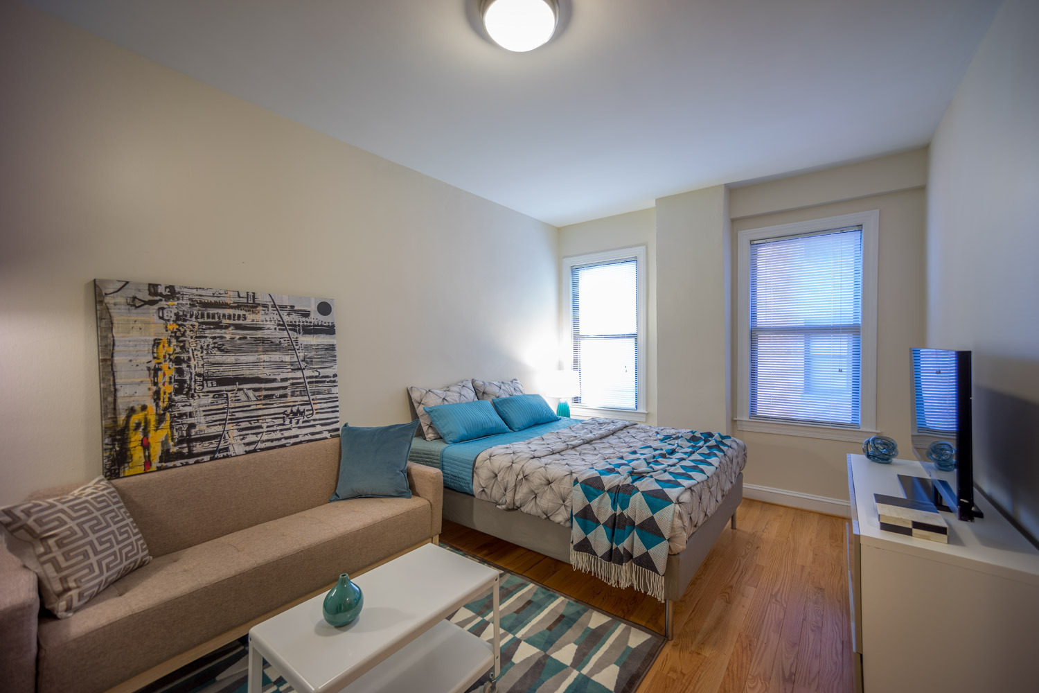 Washington Apartment: 1825-1833 New Hampshire Avenue, NW