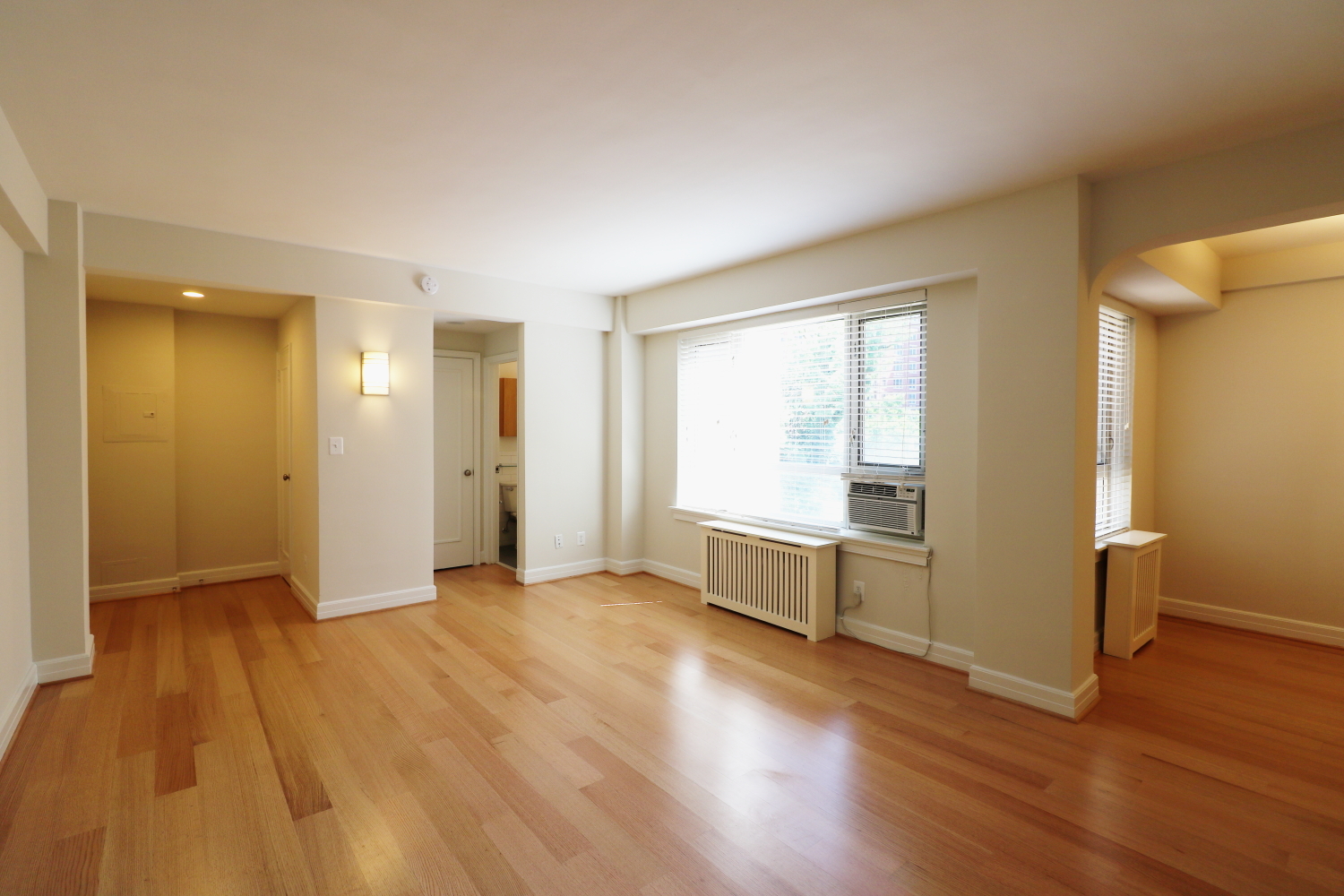 Washington Apartment: 2745 29th Street, NW