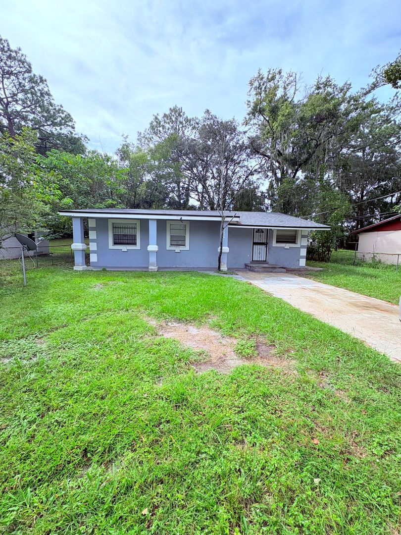 Jacksonville House: 2614 Aubrey Avenue