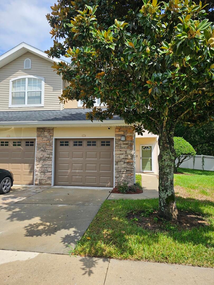 Orange Park House: 3750 Silver Bluff Blvd